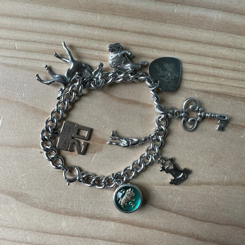 Artisan Crafted this vintage